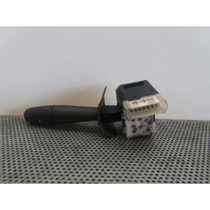 Recambio de mando limpia para nissan interstar (x70) caja cerrada, l 1h1, batalla corta 2,8t referencia OEM IAM - Blanco 2