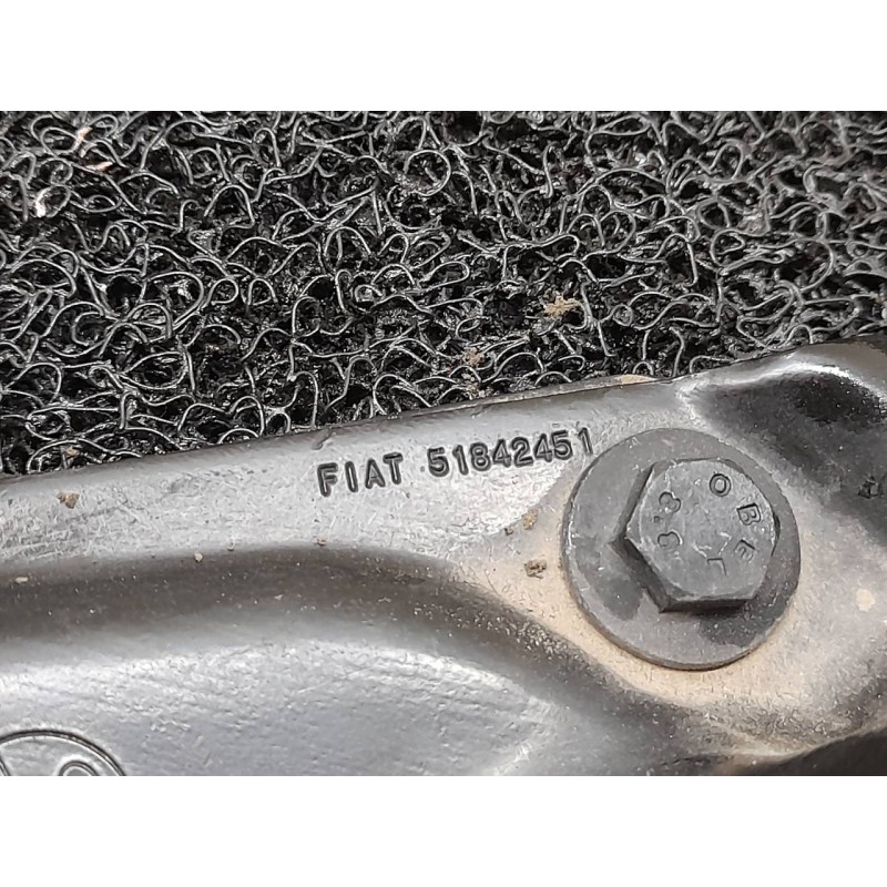 Recambio de soporte / guia puerta corredera para fiat doblo ii cargo (263) furgón base referencia OEM IAM 51842451 51919829 - Blanco 3