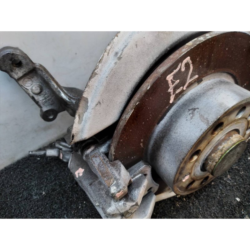 Recambio de mangueta trasera derecha para volkswagen golf vi (5k1) advance referencia OEM IAM - Blanco 3