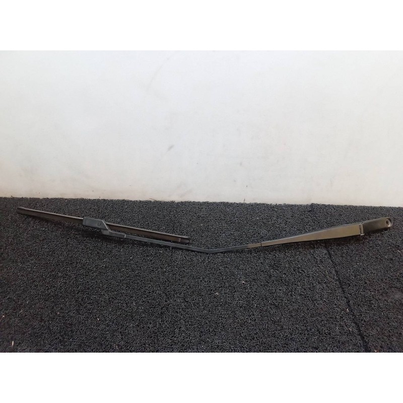 Recambio de brazo limpia delantero derecho para volkswagen touran (1t2) edition referencia OEM IAM 2K1955410A  