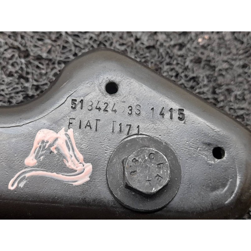 Recambio de soporte / guia puerta corredera para fiat doblo ii cargo (263) furgón base referencia OEM IAM 5184243S 51815779 - Blanco 3