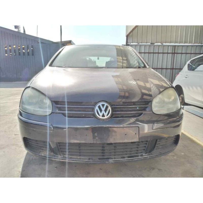 volkswagen golf v berlina (1k1) del año 2004