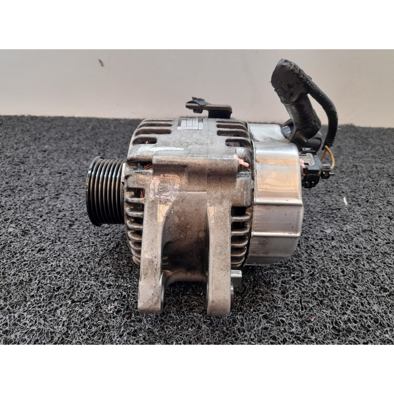 Recambio de alternador para kia sorento 2.5 crdi vgt ex1 referencia OEM IAM 373004A300 021319212 