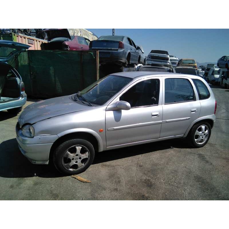 opel corsa b del año 1999