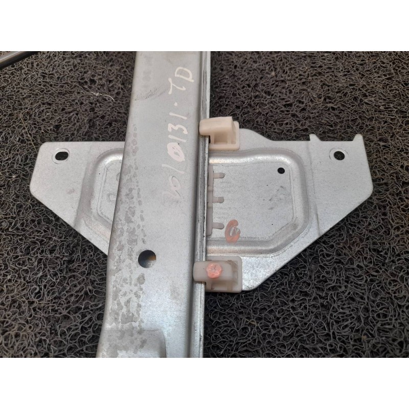 Recambio de elevalunas trasero derecho para citroën c3 attraction referencia OEM IAM - Blanco 2