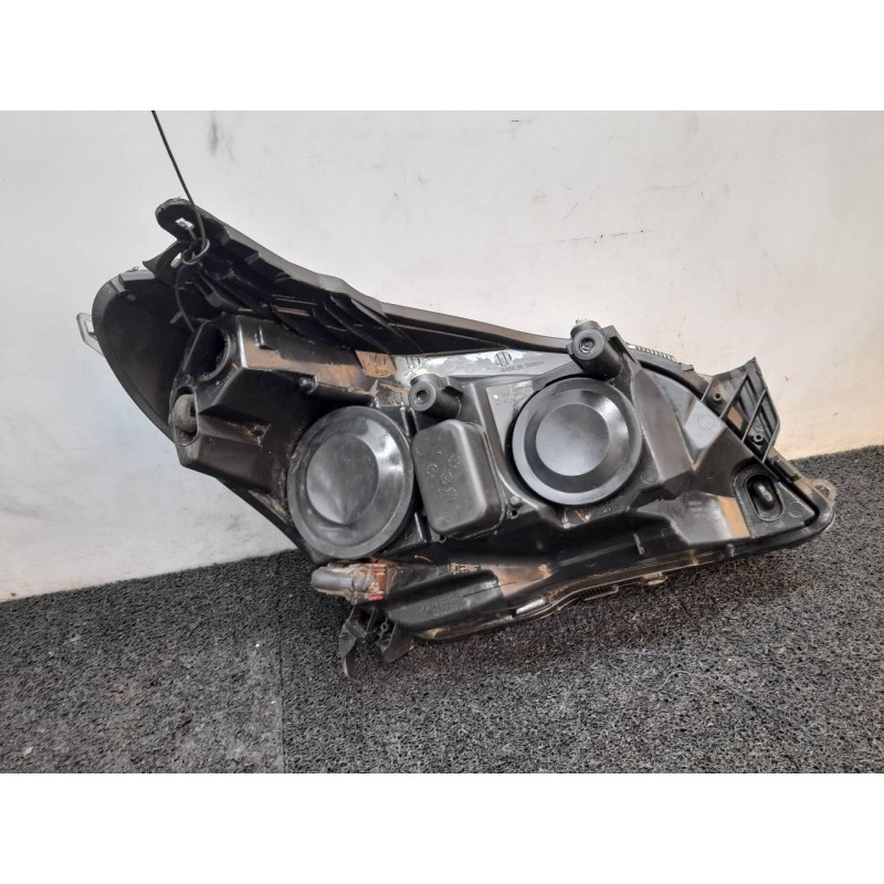 Recambio de faro izquierdo para opel astra h berlina cosmo referencia OEM IAM 5