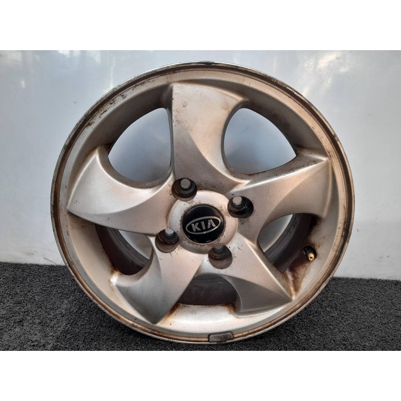 Recambio de llanta para kia carens 2.0 crdi ex monovolumen referencia OEM IAM 15X6JJ45  