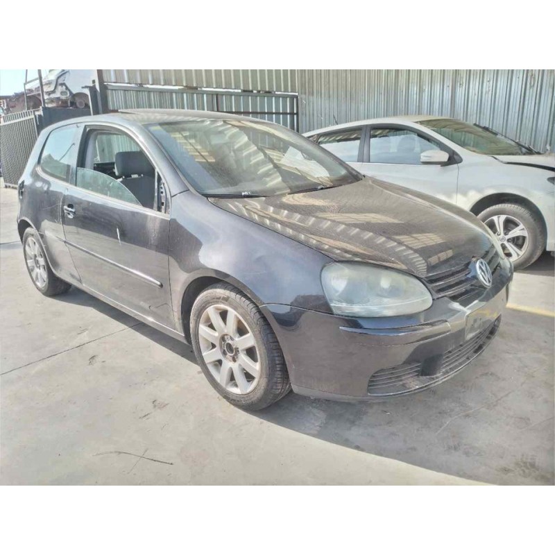 volkswagen golf v berlina (1k1) del año 2004