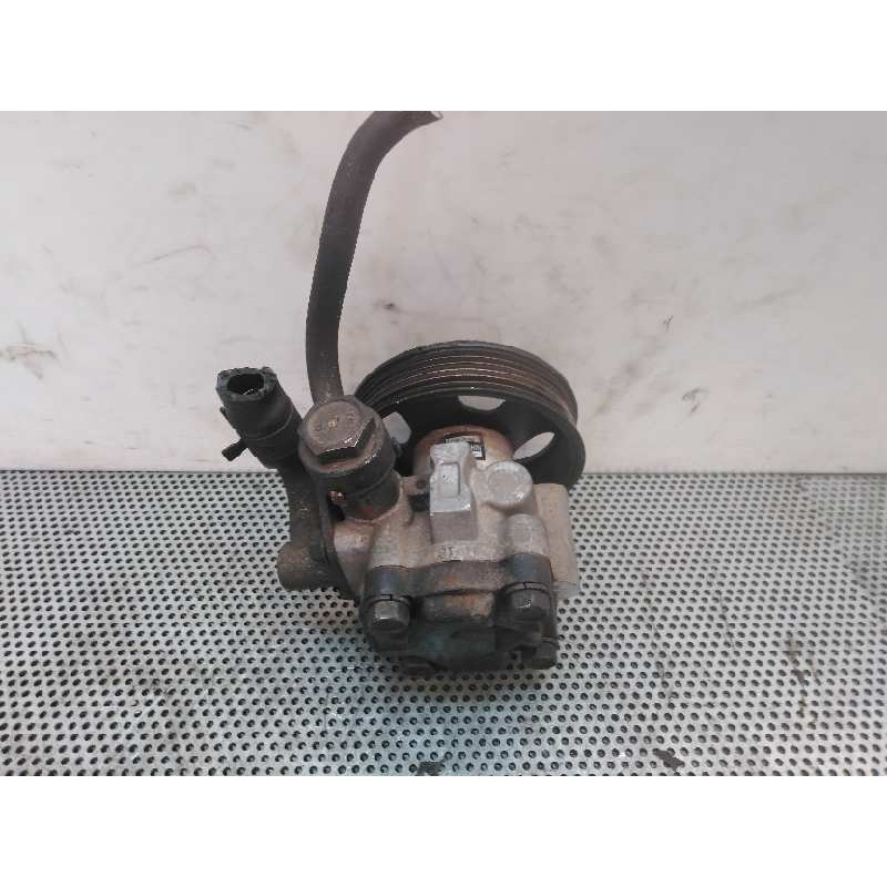Recambio de bomba direccion para hyundai accent (lc) crdi gl referencia OEM IAM 5710025300 YSCD07 4