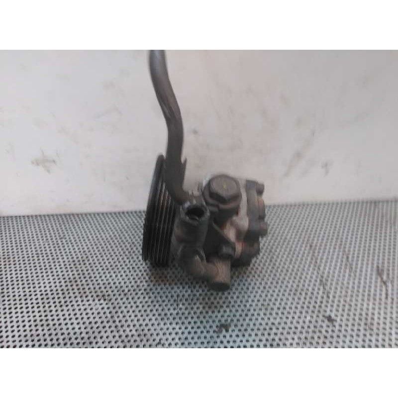 Recambio de bomba direccion para hyundai accent (lc) crdi gl referencia OEM IAM 5710025300 YSCD07 5