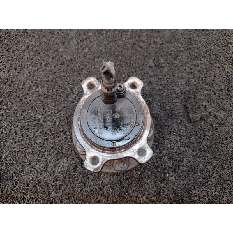 Recambio de buje trasero para ford s-max (ca1) titanium referencia OEM IAM 3