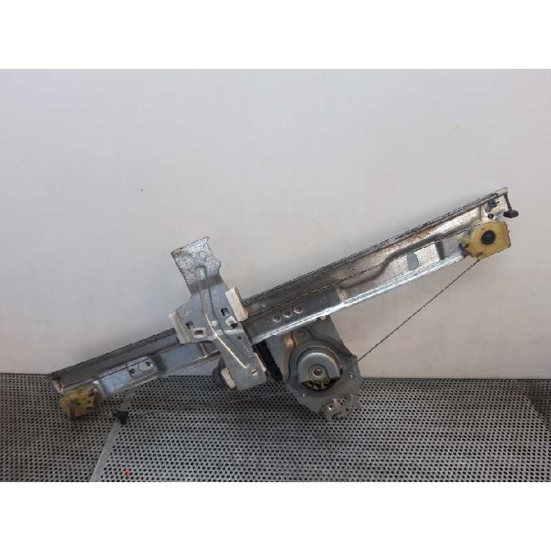 Recambio de elevalunas delantero derecho para peugeot 207 xs referencia OEM IAM - Rojo 2