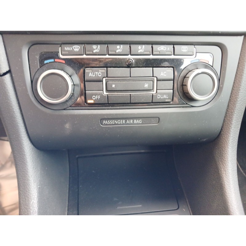 Recambio de mando climatizador para volkswagen golf vi (5k1) 2.0 tdi referencia OEM IAM   