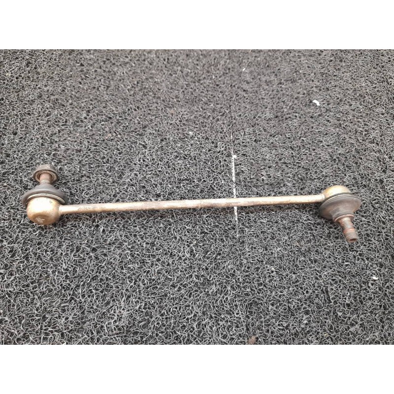 Recambio de bieleta estabilizadora delantera izquierda para dodge caliber sxt referencia OEM IAM   