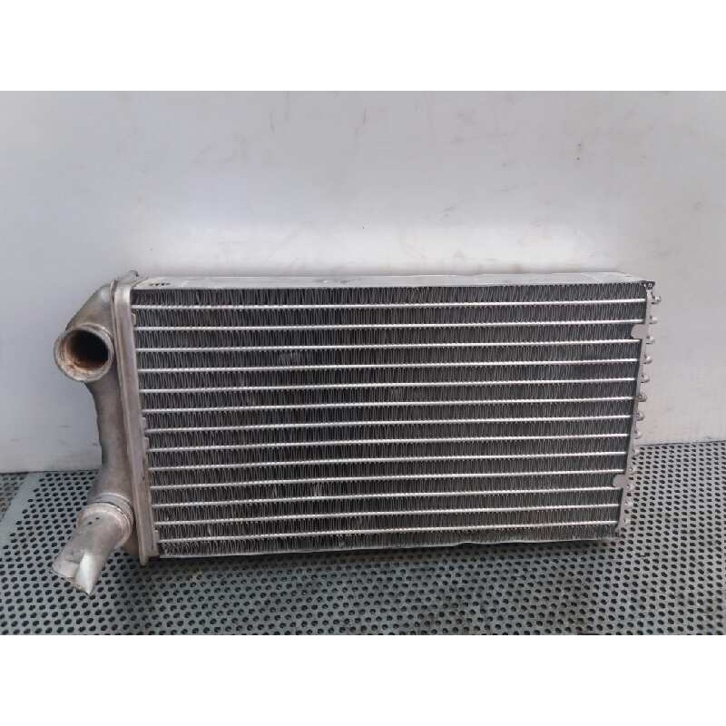Recambio de radiador calefaccion / aire acondicionado para nissan primastar (x83) combi 6 asientos batalla 2,78t referencia OEM - Blanco 3