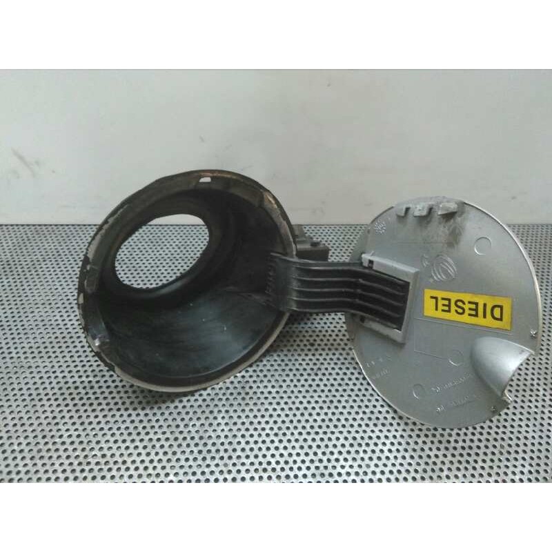 Recambio de tapa exterior combustible para citroën c2 1.4 hdi referencia OEM IAM 3