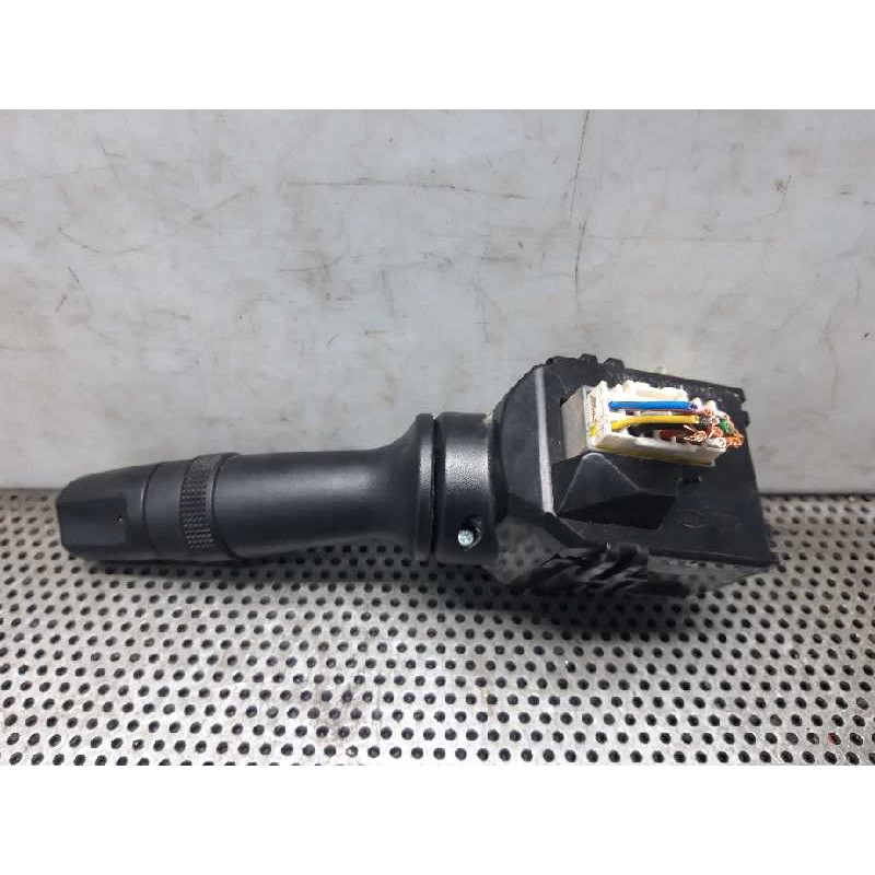 Recambio de mando limpia para kia rio 1.2 cat referencia OEM IAM - Negro 2