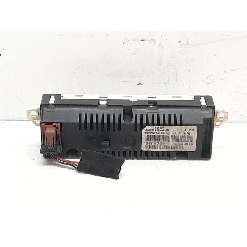 Recambio de pantalla multifuncion para peugeot 207 xs referencia OEM IAM 9656102380 - Rojo 2