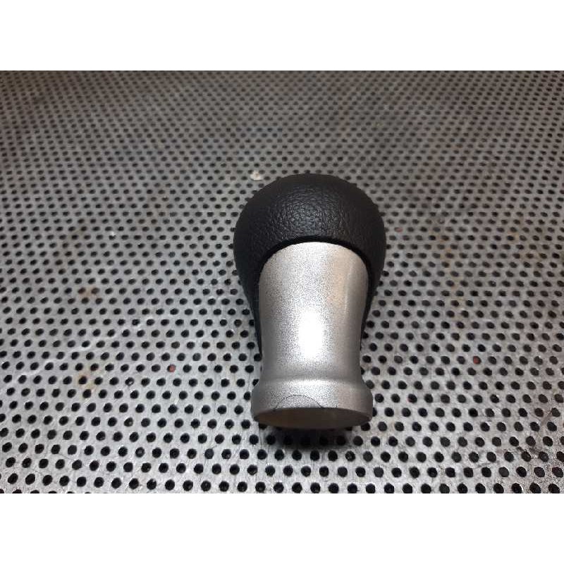 Recambio de pomo palanca cambio para kia rio 1.2 cat referencia OEM IAM - Negro 4