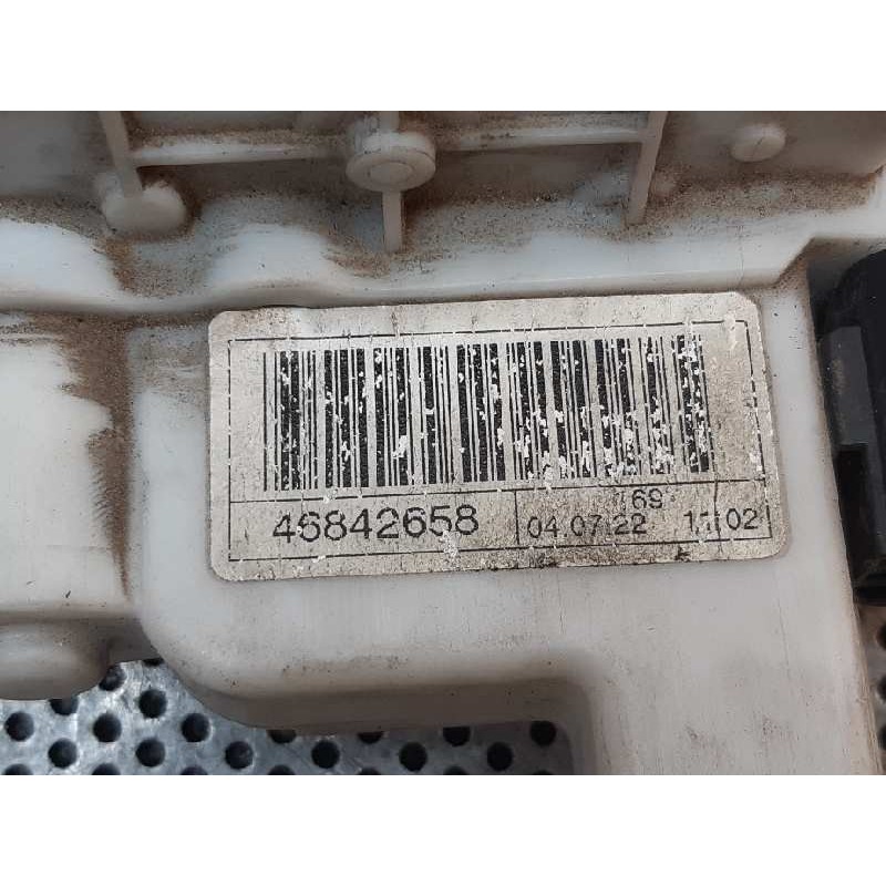 Recambio de cerradura puerta delantera derecha para fiat panda (169) 1.2 8v emotion referencia OEM IAM 46842658 - Amarillo 2