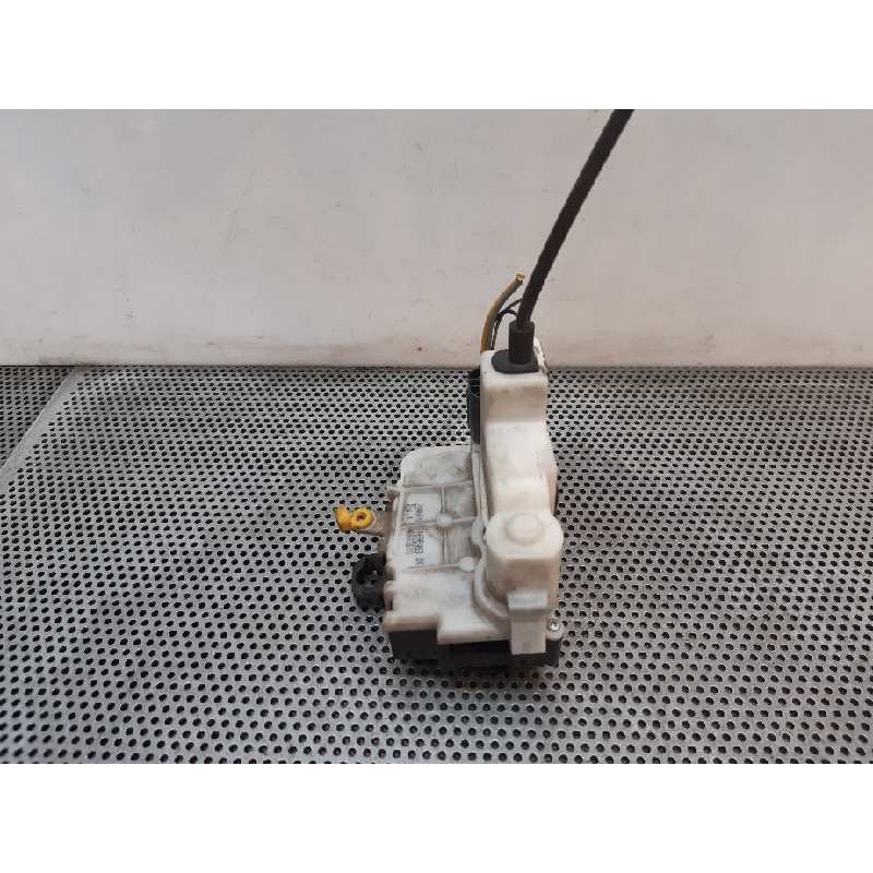 Recambio de cerradura puerta delantera derecha para fiat panda (169) 1.2 8v emotion referencia OEM IAM 46842658 - Amarillo 3