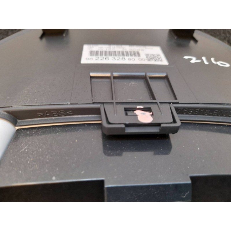 Recambio de cuadro instrumentos para opel crossland x innovation referencia OEM IAM 9822632880 - Rojo 5