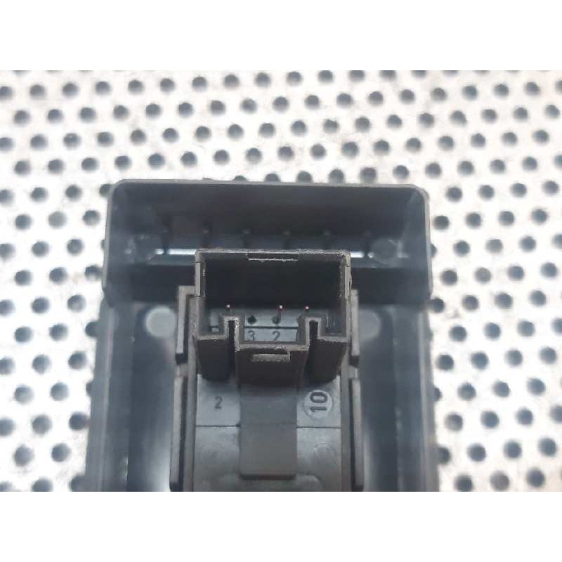 Recambio de mando elevalunas delantero derecho para volkswagen golf vi (5k1) advance referencia OEM IAM - Blanco 2