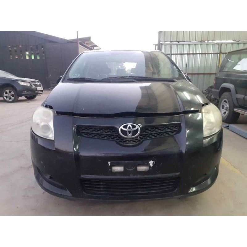 toyota auris del año 2009