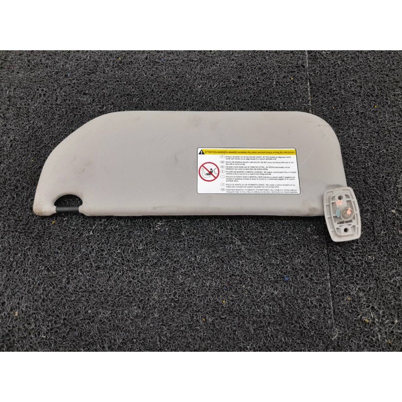 Recambio de parasol derecho para citroën c1 sx referencia OEM IAM 4