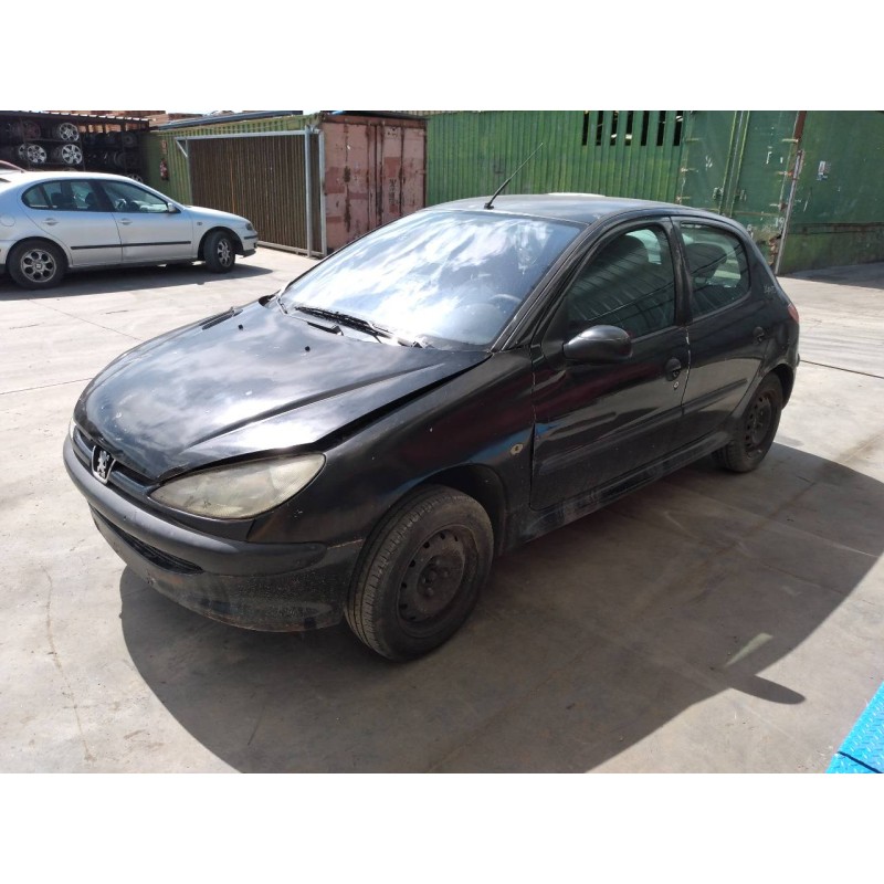 peugeot 206 berlina del año 2001