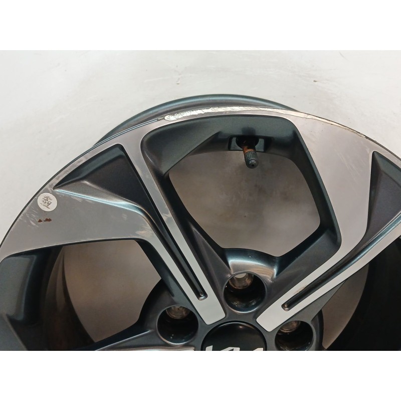 Recambio de llanta para kia xceed (cd) 1.0 t-gdi referencia OEM IAM 52910J7700 2