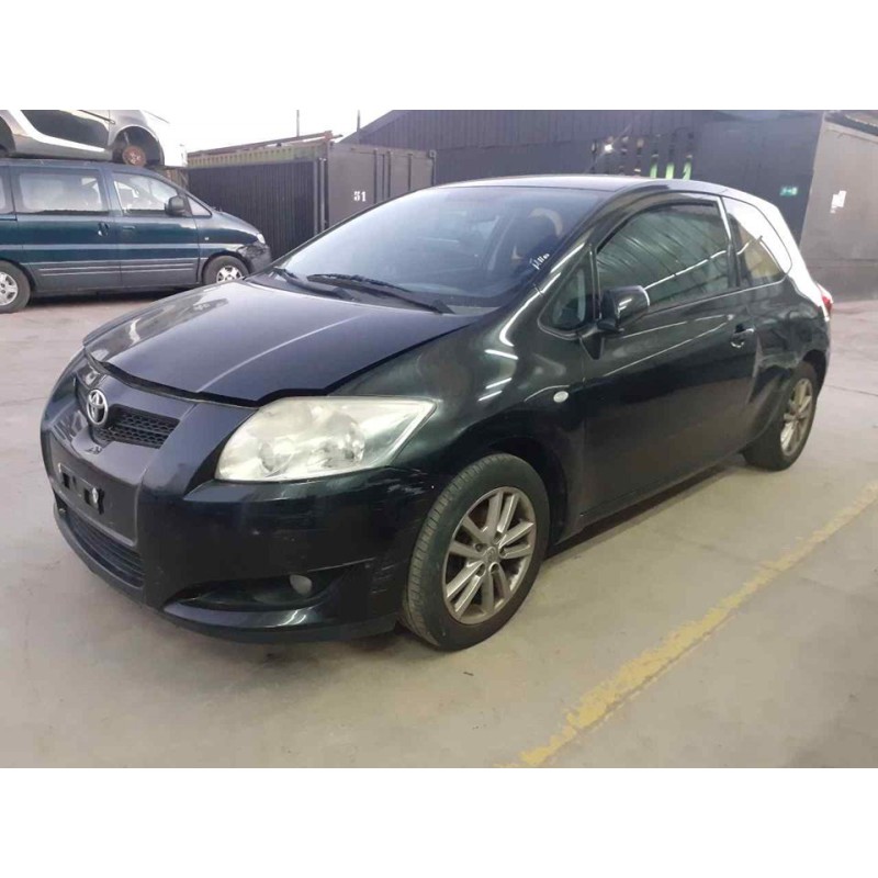 toyota auris del año 2009