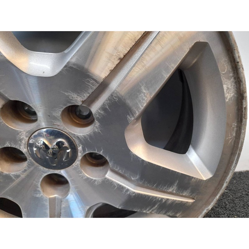 Recambio de llanta para dodge caliber sxt referencia OEM IAM 05191765AB 17X6.5J+39MM - Blanco 2