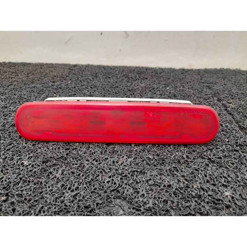 Recambio de luz central de freno para fiat doblo ii cargo (263) furgón base referencia OEM IAM   