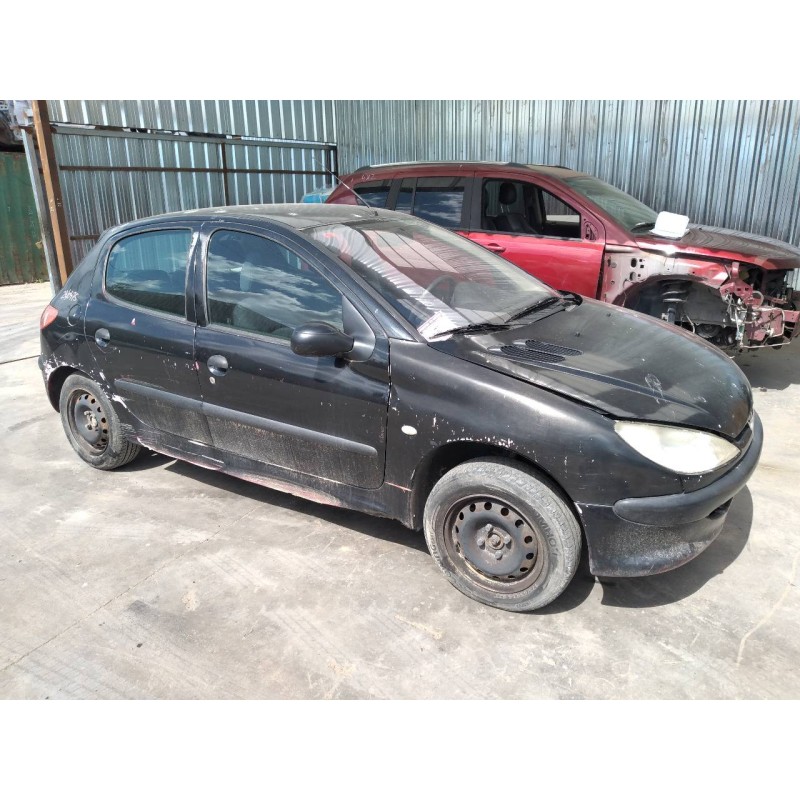 peugeot 206 berlina del año 2001