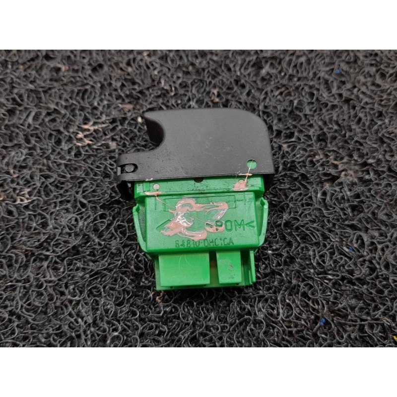 Recambio de mando elevalunas delantero izquierdo para citroën c1 sx referencia OEM IAM 3