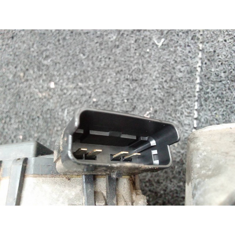 Recambio de motor limpia delantero para renault grand modus authentique referencia OEM IAM 0390241777  BOSCH - Gris 6