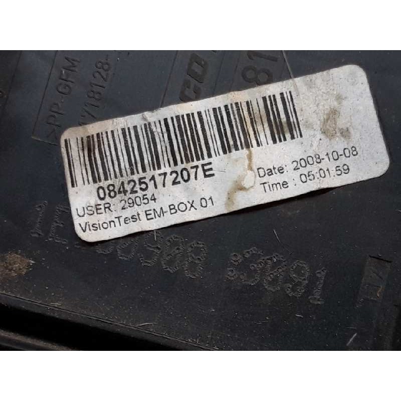 Recambio de caja reles / fusibles para skoda octavia berlina (1z3) elegance referencia OEM IAM 0842517207E - Blanco 5