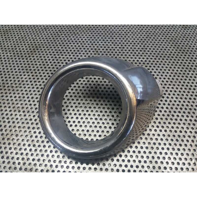 Recambio de molduras delanteras para ford fiesta (cb1) sport referencia OEM IAM   