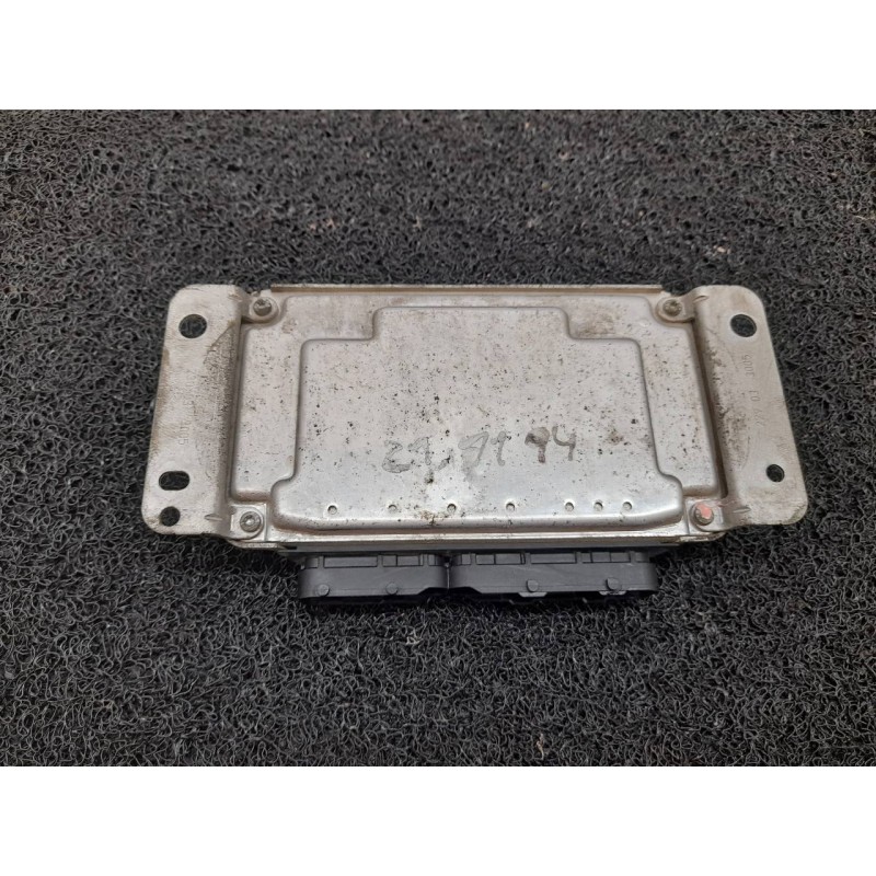 Recambio de centralita motor uce para citroën c1 sx referencia OEM IAM 0261208702 896610H022 BOSCH 2