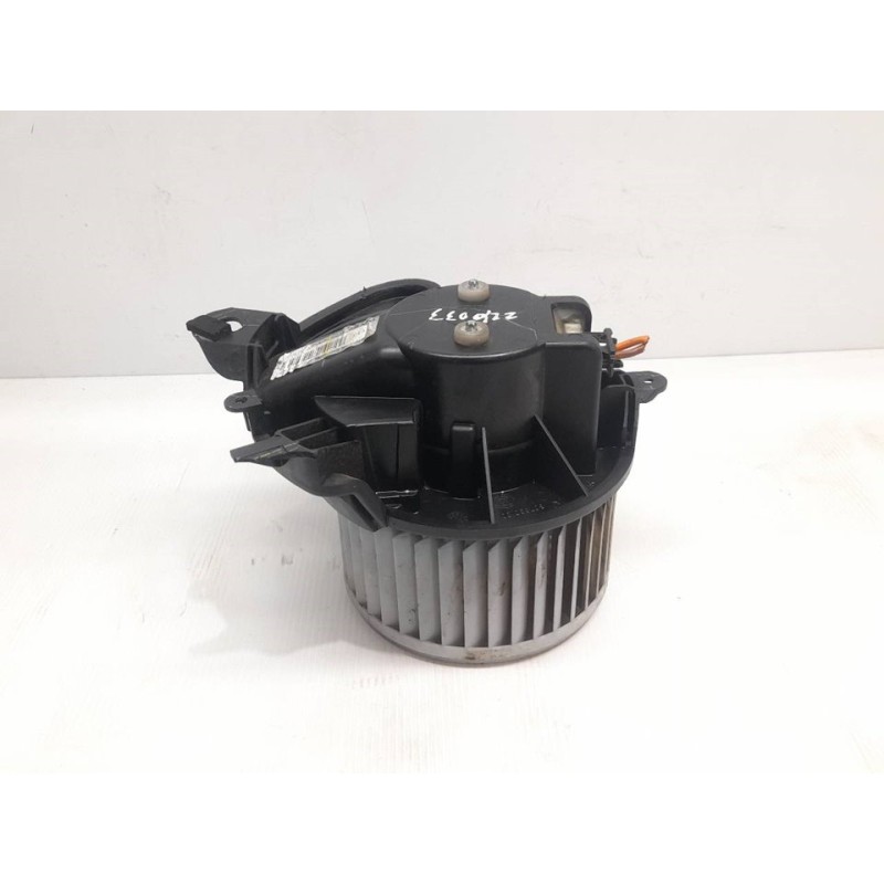 Recambio de motor calefaccion para fiat doblo ii cargo (263) furgón base referencia OEM IAM 5T743  