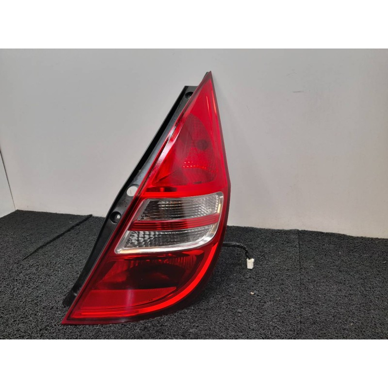 Recambio de piloto trasero derecho para hyundai i30 comfort referencia OEM IAM 924022R0  
