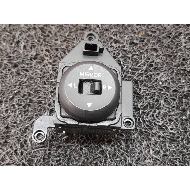Recambio de mando retrovisor para hyundai i30 comfort referencia OEM IAM   