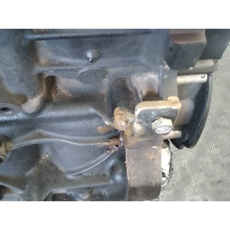 Recambio de bloque para audi a3 (8p) 2.0 tdi ambiente referencia OEM IAM BKD - Negro 4