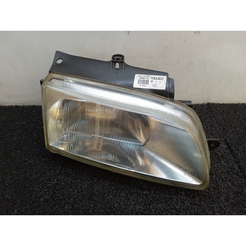 Recambio de faro derecho para citroën berlingo 1.9 d multivolumen referencia OEM IAM - Verde 2