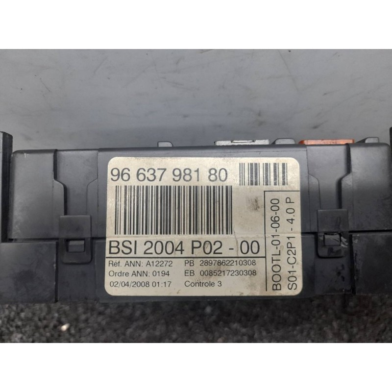 Recambio de caja reles / fusibles para peugeot 308 sport referencia OEM IAM 9663798180 - Negro 3