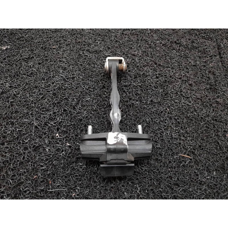 Recambio de retenedor puerta delantera izquierda para fiat doblo ii cargo (263) furgón base referencia OEM IAM   