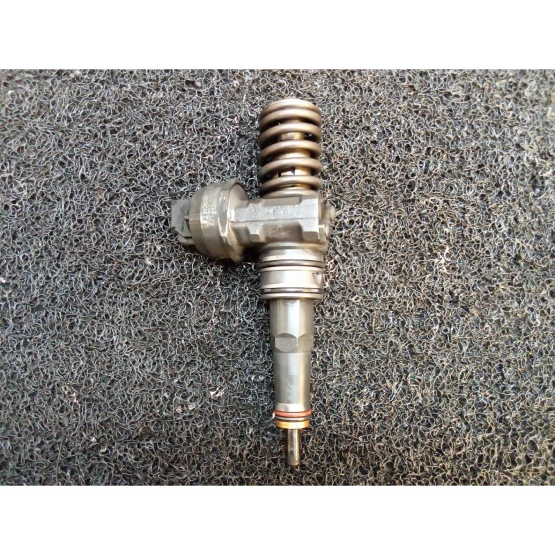 Recambio de inyector para seat ibiza (6l1) hit referencia OEM IAM 0414720215 038130073AG 