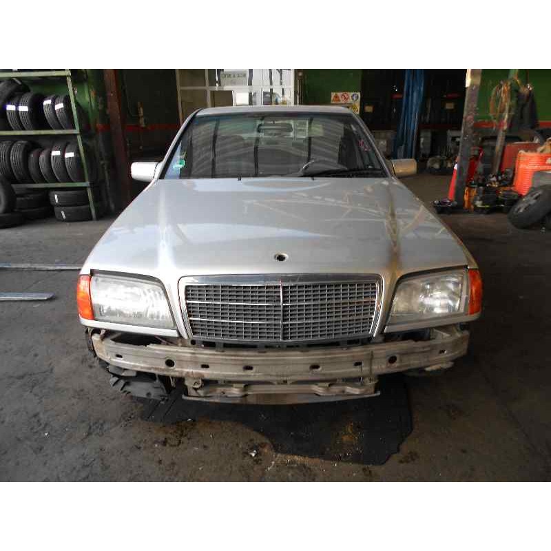 mercedes-benz clase c (w202) berlina del año 1995