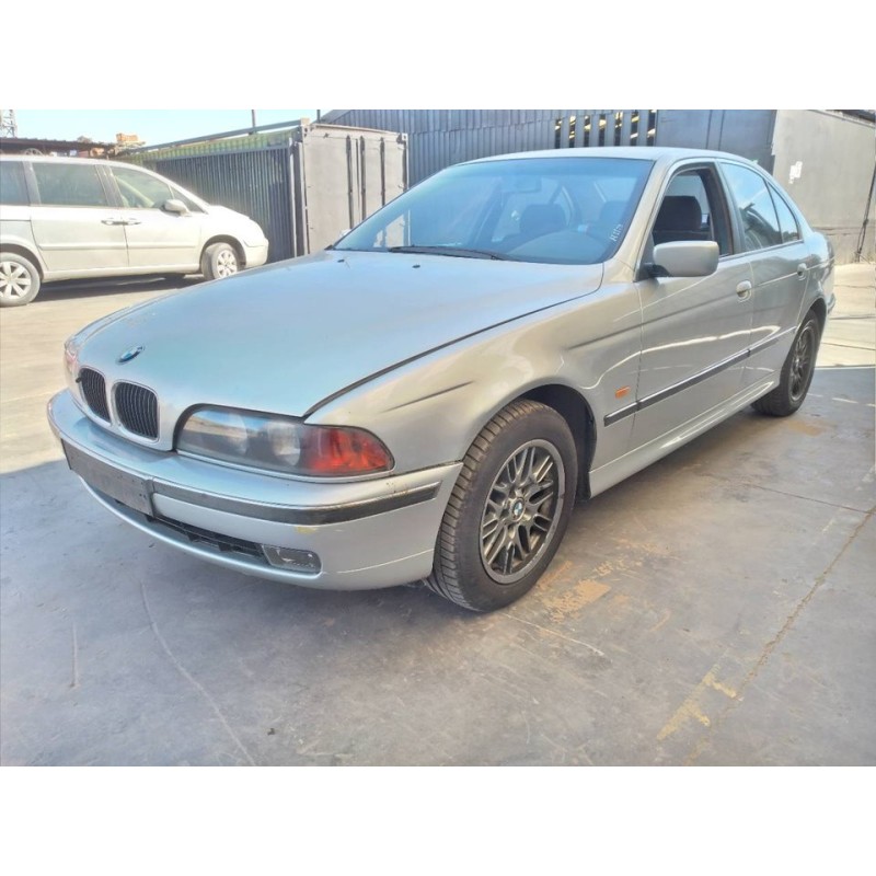 bmw serie 5 berlina (e39) del año 1996